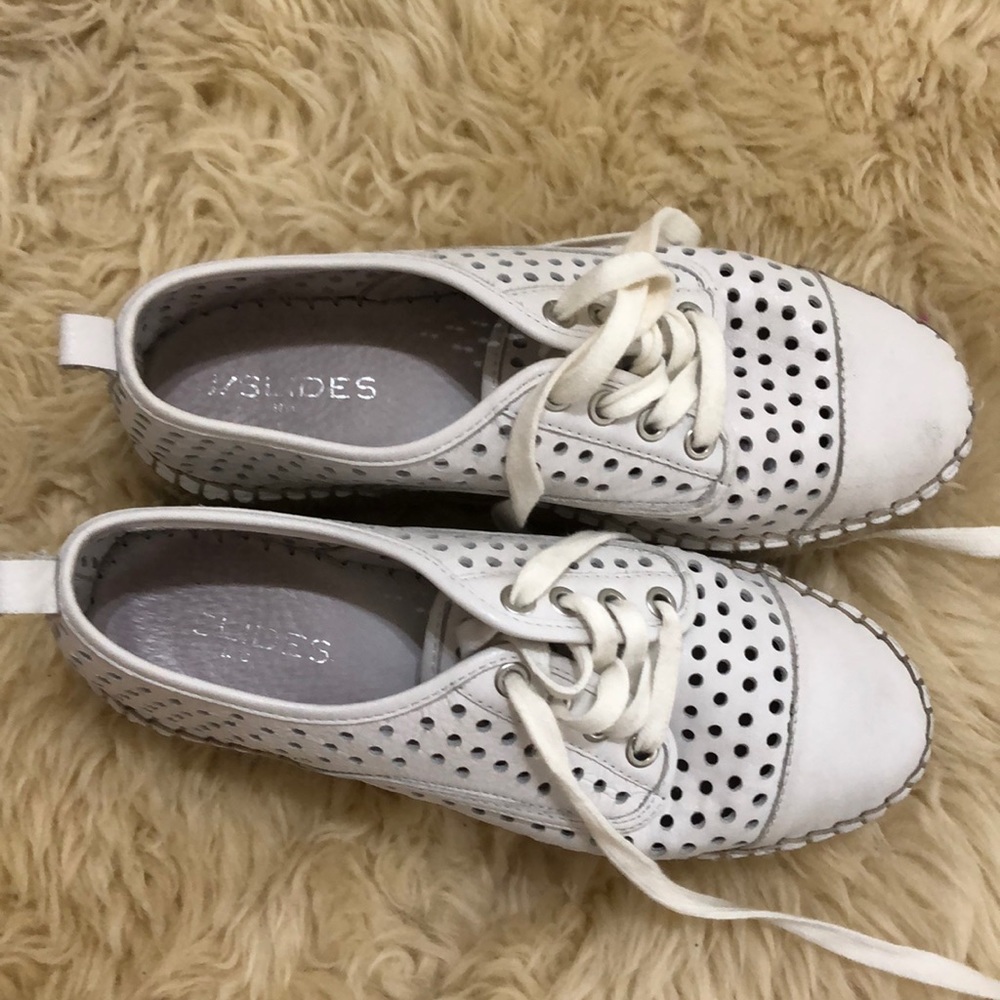 Like new J slides leather shoe